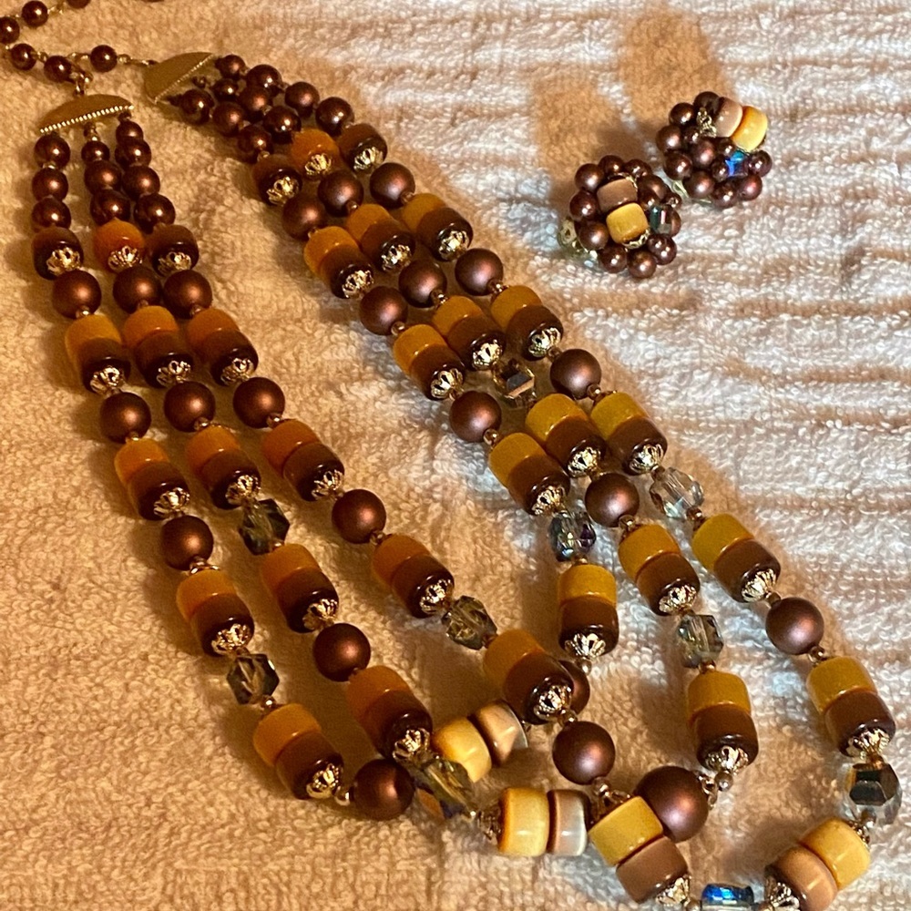 Vintage Gold Tone Necklace & Earring Set, marked Japan